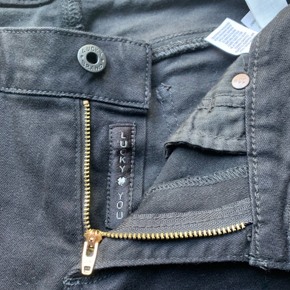 Lucky Brand Jeans - Picture 2 of 4